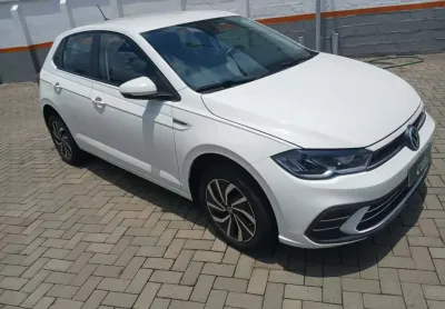 Volkswagen polo 2024 1.0 170 tsi highline automático
