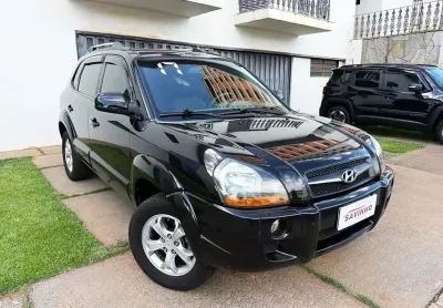 Hyundai tucson 2017 2.0 mpfi gls 16v 143cv 2wd flex 4p automático