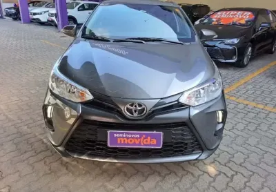 Toyota yaris yaris 1.5 xl plus connect cvt