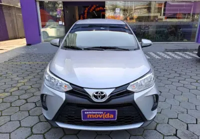 Toyota yaris yaris 1.5 xl plus connect cvt