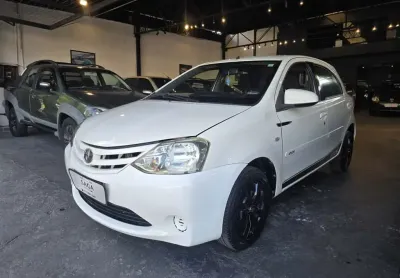 Toyota Etios 2014 1.5 xs 16v flex 4p manual