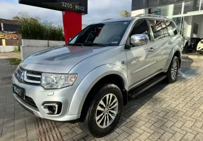 Mitsubishi pajero hpe 3.2 4x4 t.i. dies. 5p aut.