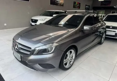Mercedes benz a 200 gasolina automático