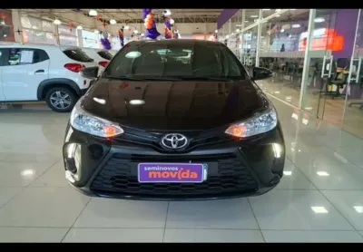 Toyota yaris yaris 1.5 xl plus connect cvt
