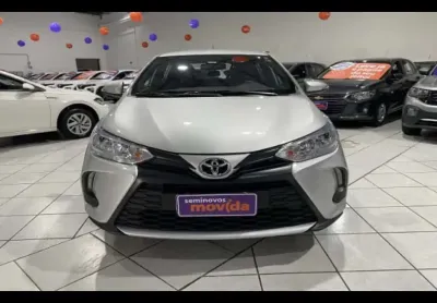 Toyota yaris yaris 1.5 xl plus connect cvt