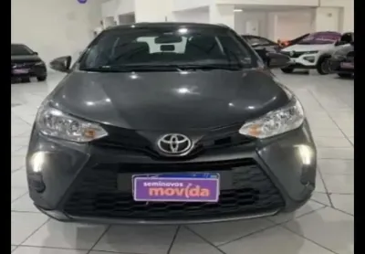 Toyota yaris yaris 1.5 xl plus connect cvt