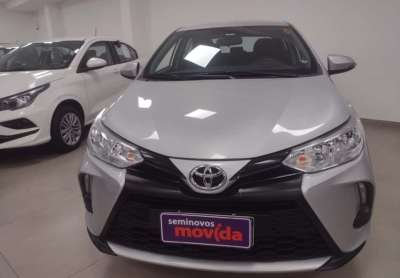 Toyota yaris yaris 1.5 xl plus connect cvt