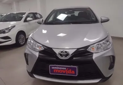 Toyota yaris yaris 1.5 xl plus connect cvt