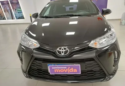 Toyota yaris yaris 1.5 xl plus connect cvt