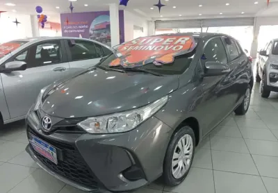 Toyota yaris yaris 1.5 xl plus connect cvt