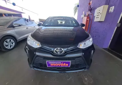 Toyota yaris yaris 1.5 xl plus connect cvt