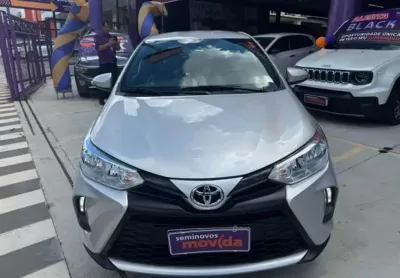 Toyota yaris yaris 1.5 xl plus connect cvt