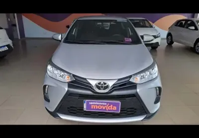 Toyota yaris yaris 1.5 xl plus connect cvt