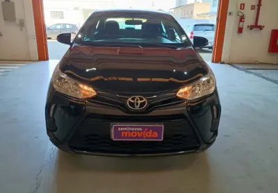 Toyota yaris yaris 1.5 xl plus connect cvt