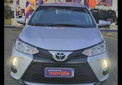 Toyota yaris yaris 1.5 xl plus connect cvt