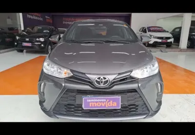 Toyota yaris yaris 1.5 xl plus connect cvt