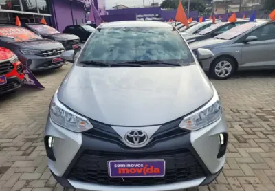 Toyota yaris yaris 1.5 xl plus connect cvt