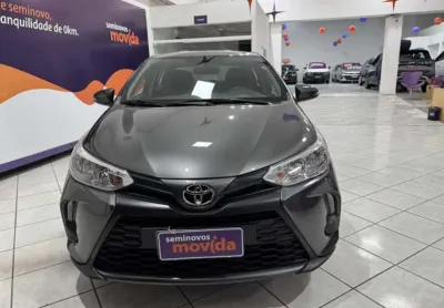 Toyota yaris yaris 1.5 xl plus connect cvt