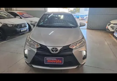 Toyota yaris yaris 1.5 xl plus connect cvt