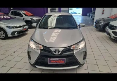 Toyota yaris yaris 1.5 xl plus connect cvt