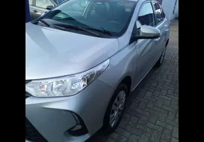 Toyota yaris 1.5 sedan xl 16v 4p