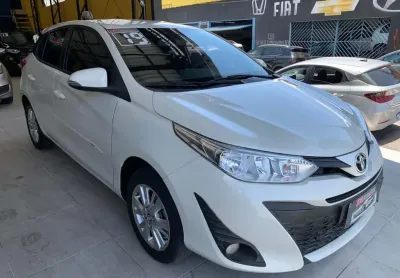 Toyota Yaris Flex Automático