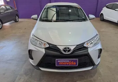 Toyota yaris yaris 1.5 xl plus connect cvt