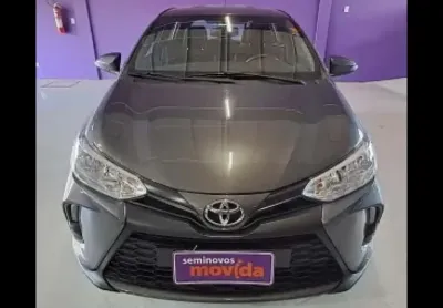 Toyota yaris yaris 1.5 xl plus connect cvt