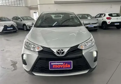 Toyota yaris yaris 1.5 xl plus connect cvt