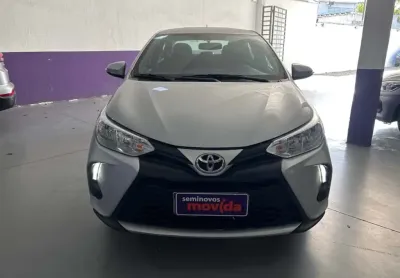 Toyota yaris yaris 1.5 xl plus connect cvt