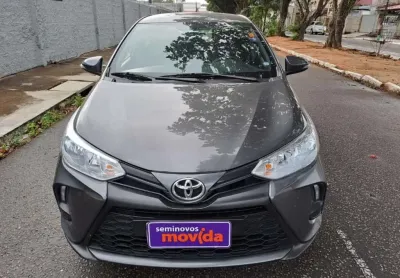 Toyota yaris yaris 1.5 xl plus connect cvt