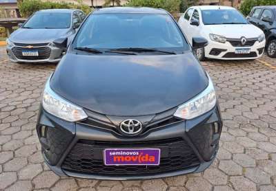 Toyota yaris yaris 1.5 xl plus connect cvt
