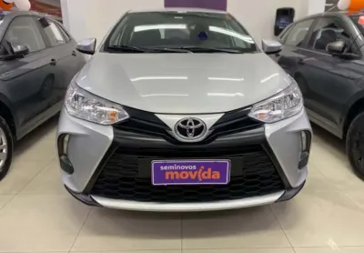 Toyota yaris yaris 1.5 xl plus connect cvt