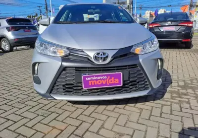 Toyota yaris yaris 1.5 xl plus connect cvt