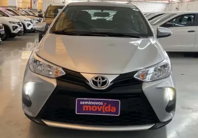 Toyota yaris yaris 1.5 xl plus connect cvt