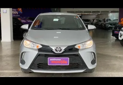 Toyota yaris yaris 1.5 xl plus connect cvt