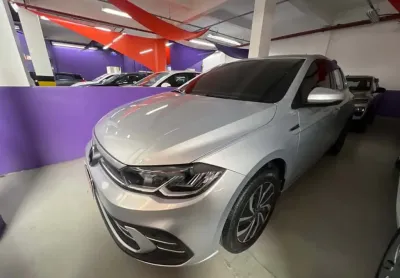 Volkswagen polo 1.0 tsi highline 200 12v