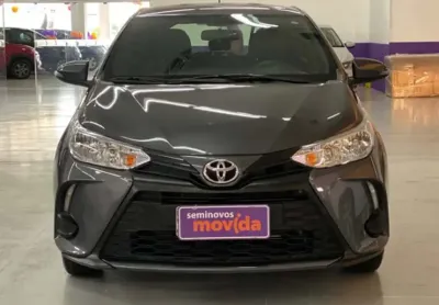 Toyota yaris yaris 1.5 xl plus connect cvt