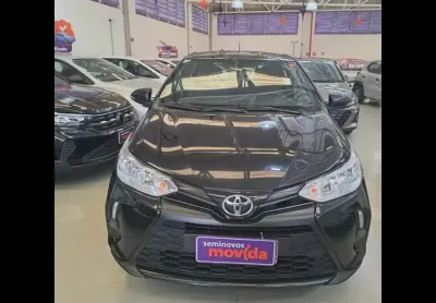 Toyota yaris yaris 1.5 xl plus connect cvt