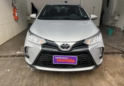 Toyota yaris yaris 1.5 xl plus connect cvt