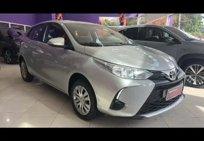 Toyota yaris yaris 1.5 xl plus connect cvt