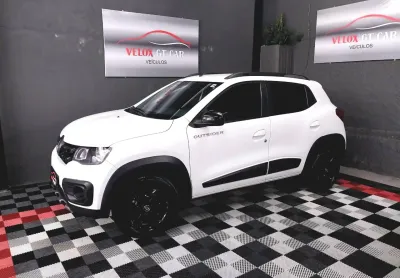   kwid outsider 1.0 2022