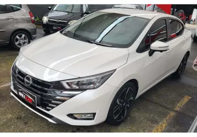 Nissan versa exclusive 1.6 16v flex aut.