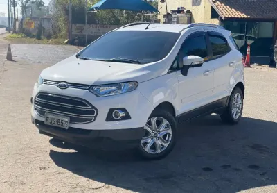 Ford ecosport titanium automatica impecavel, muito nova e com muita qualidade