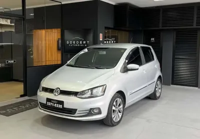 Volkswagen fox highline  1.6 2018
