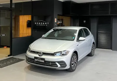 Volkswagen polo highline 1.0 2025 em ótimo estado de conservação!