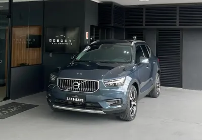Volvo xc40 inscription 1.5 2022 em ótimo estado de conservação!