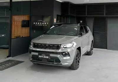 Jeep compass blackhawk 2.0 turbo 2025 na garantia e em ótimo estado!