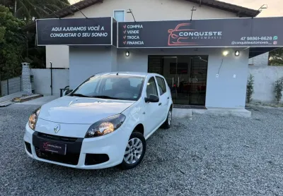 Renault sandero 1.0 ano 2014