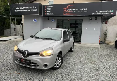Renault clio 1.0 – 2014
